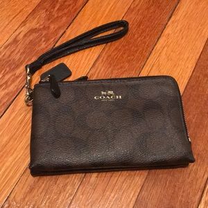 Coach Double Zipper Wristlet